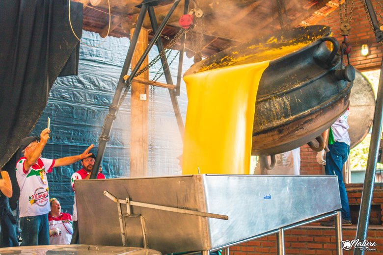 Festa da Polenta e o famoso Tombo da Polenta