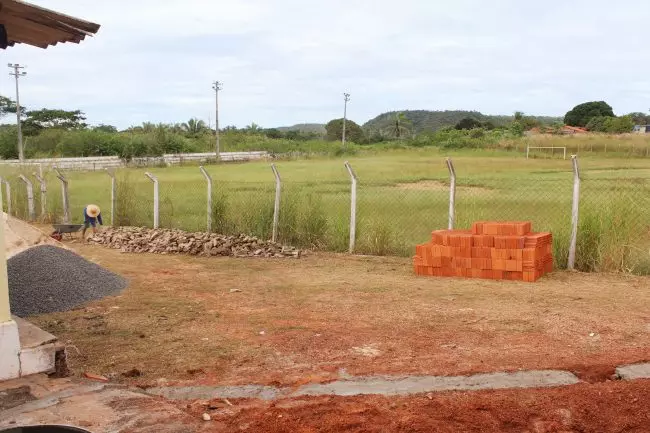 Obras de reforma do estádio Segisnando Alencar avançam