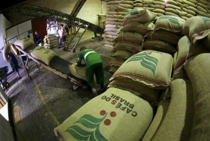 Brasil exporta 40 milhões de sacas de café no ano-safra 2019/20