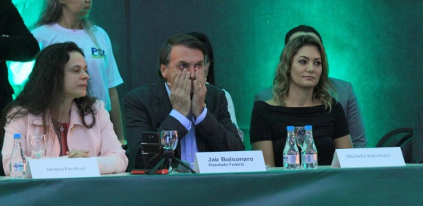 Discurso de Janaina Paschoal surpreende e irrita aliados de Bolsonaro