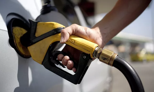 Petrobras anuncia novo aumento nos preços da gasolina e do diesel