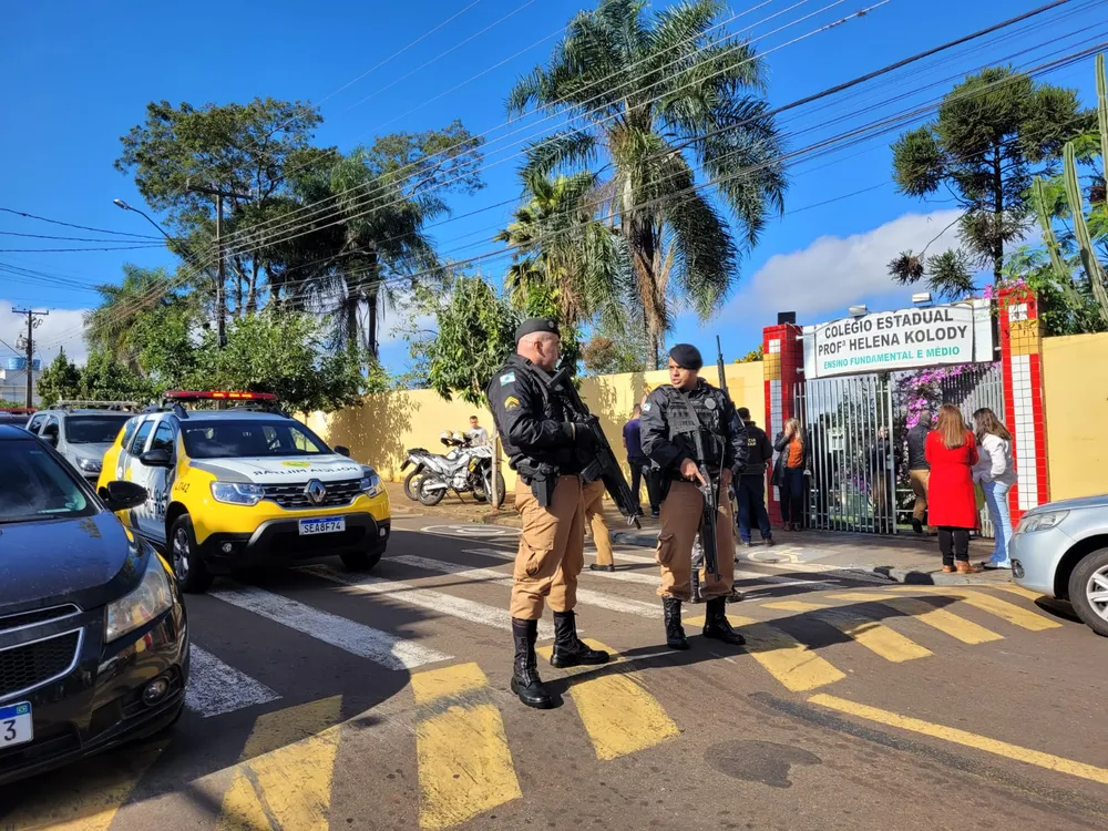 Ex-aluno invade escola e mata estudante a tiros em Cambé, no Paraná