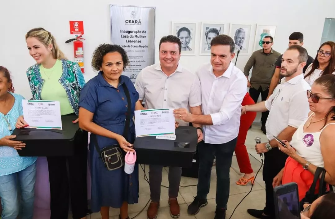 Capitão Vieira participa da entrega de certificado e apoia as políticas desenvolvidas no combate a violência doméstica