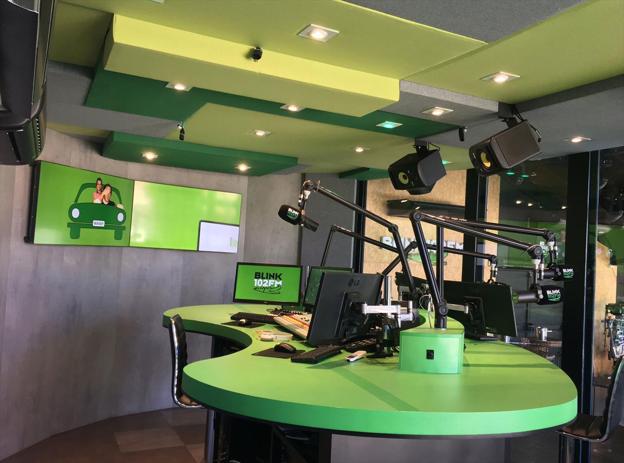 Rádio Blink - Campo Grande FM – MS  |  Equipamentos e Cenário