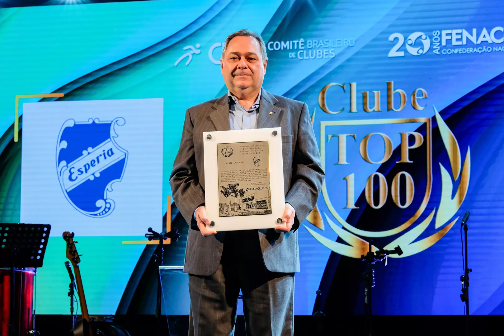 Clube Esperia conquista o CLUBE TOP 100