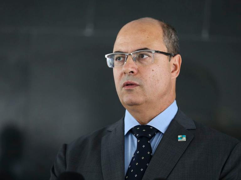 Wilson Witzel é afastado do cargo de governador do Rio pelo STJ