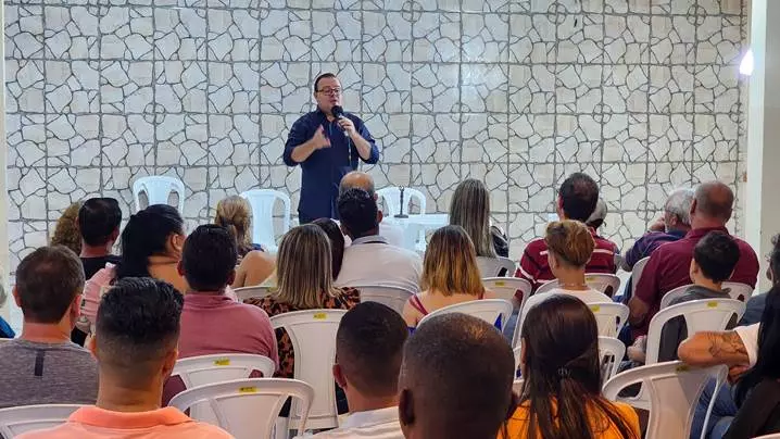 Encontro entre partidos acontece em Cotia