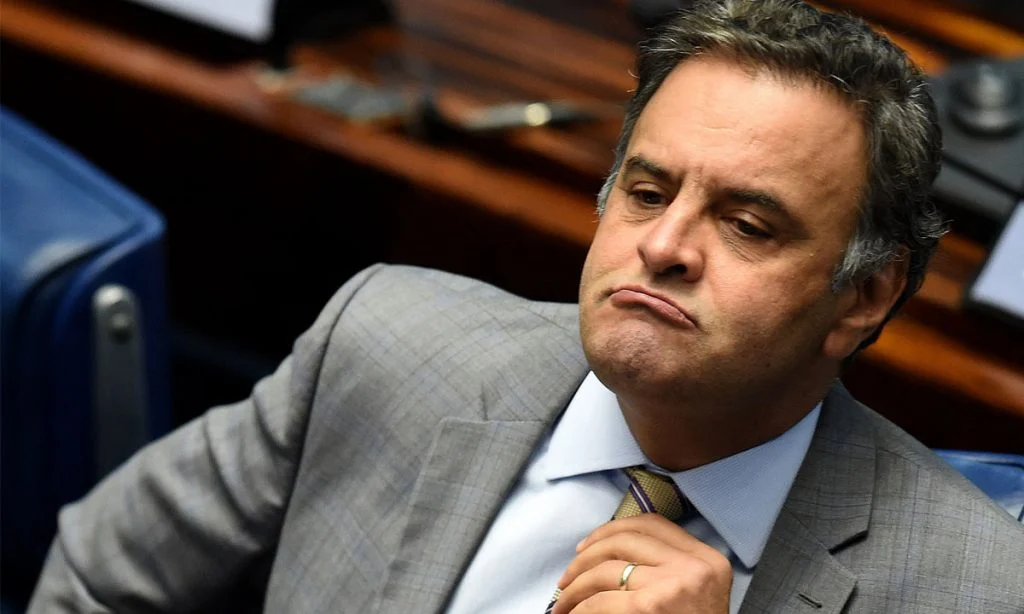 Aécio teme disputar vaga para o senado