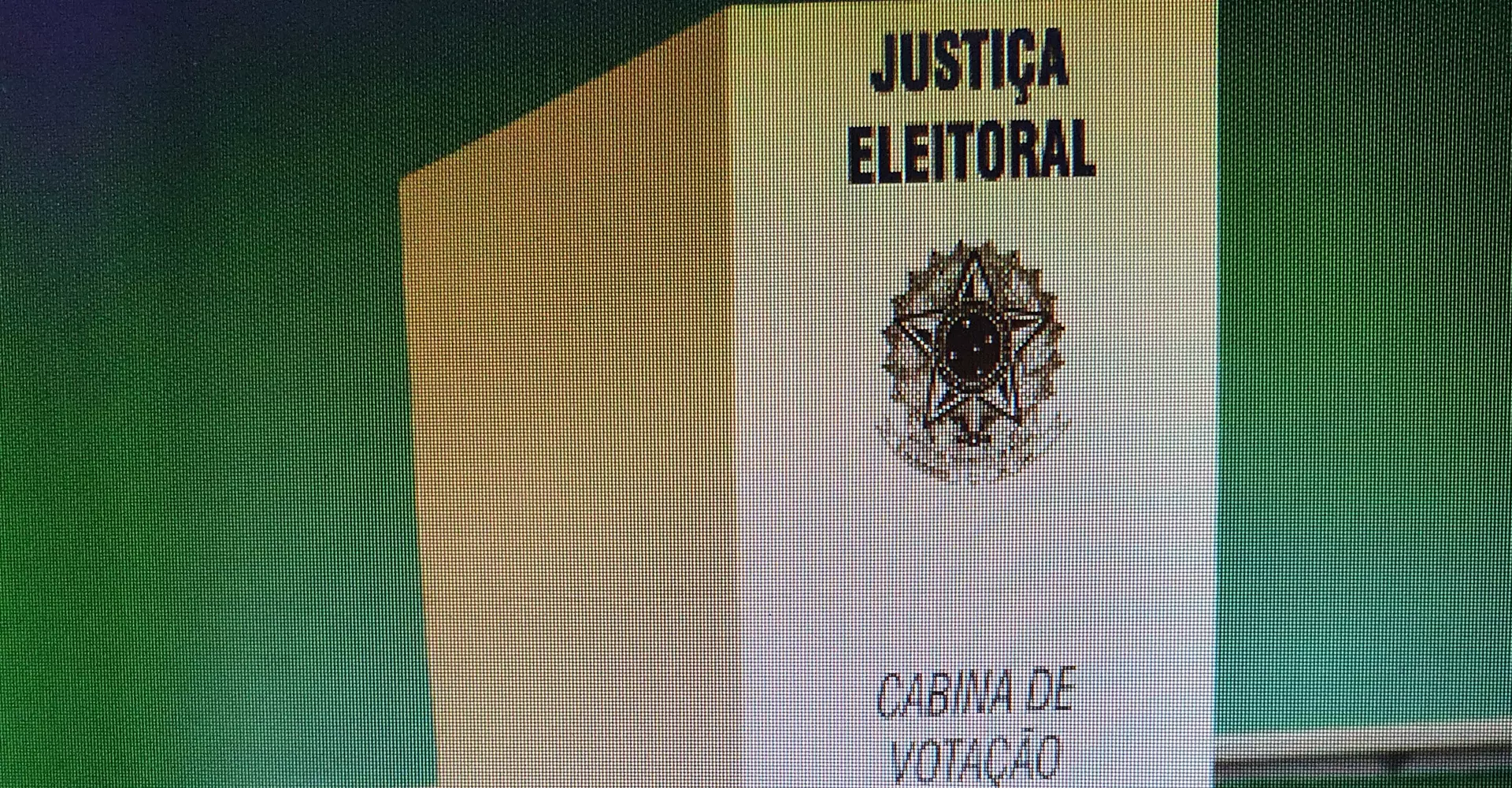 Quem não compareceu à urna no 1°. Turno pode votar sem problema no 2°. Turno