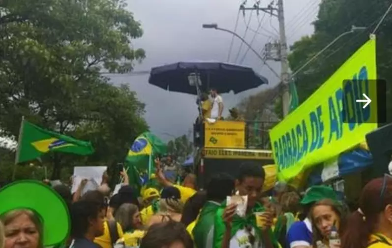 Manifestantes antidemocráticos na Avenida Raja Gabaglia, em BH,  que se cuidem, ministro Moraes vem aí