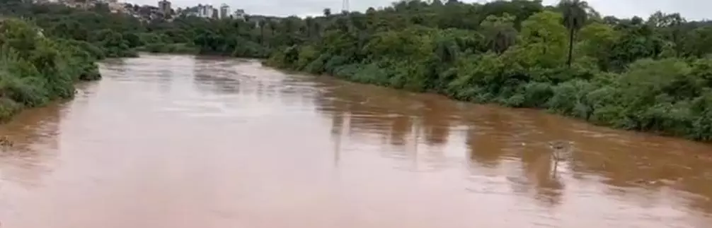 Companhia Siderúrgica Nacional é multada por poluir o já poluído Rio das Velhas