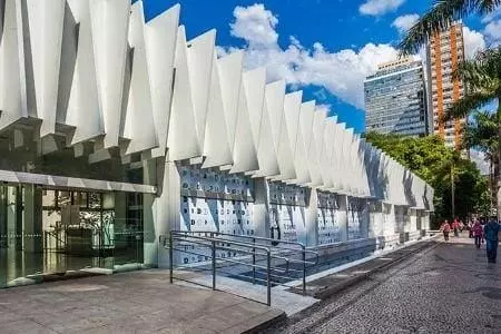 Saulo Laranjeira grava “Arrumação” no Palácio das Artes hoje, de porta aberta