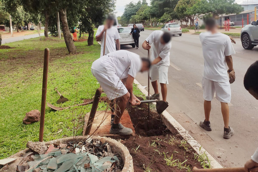 Após fortes chuvas, Ceilândia recebe ações emergenciais de limpeza