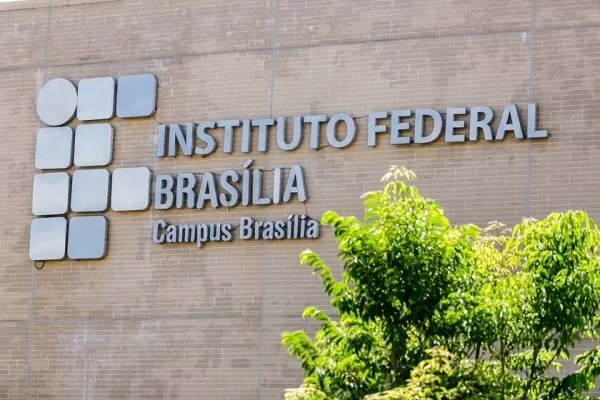 IFB abre 936 vagas para ensino médio integrado com curso técnico no DF