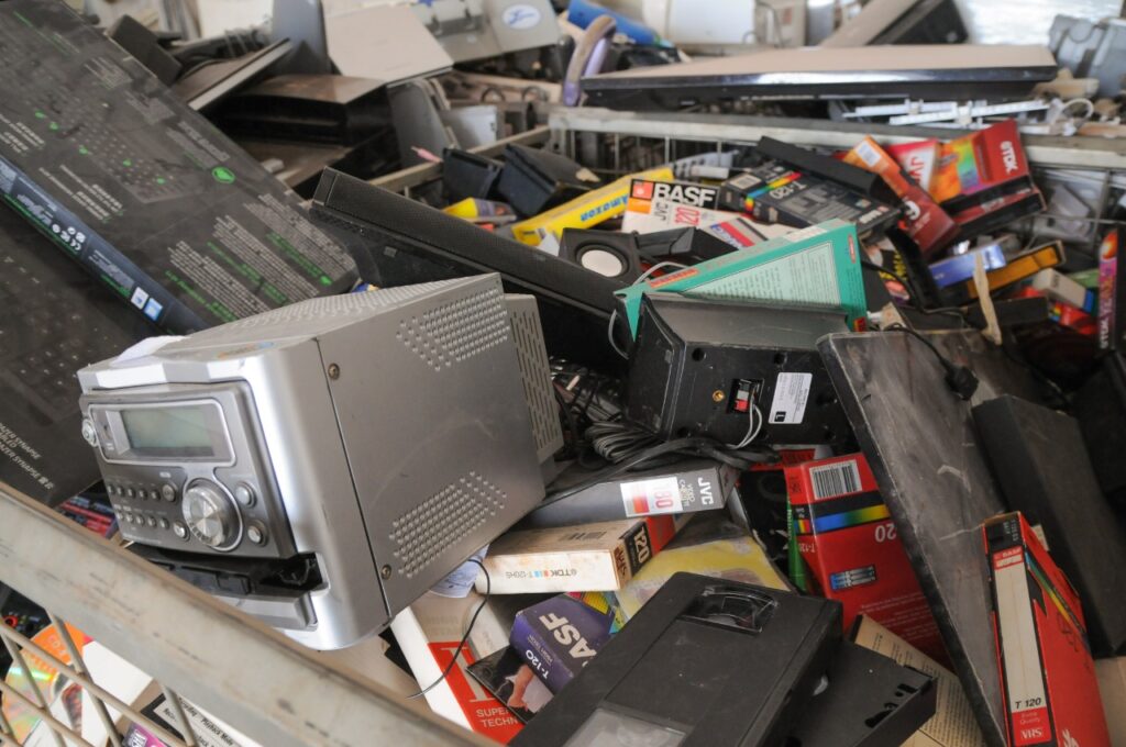 Drive-thru recolherá eletroeletrônicos e eletrodomésticos para reciclagem