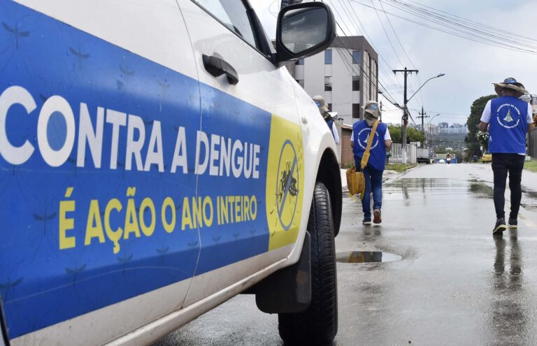 Casos de dengue têm redução de quase 50% em comparação a 2022