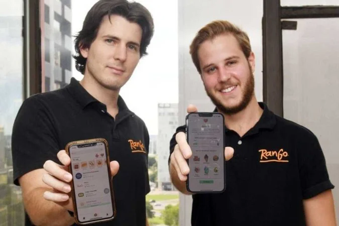 Universitários criam app para driblar filas em cantinas e restaurantes