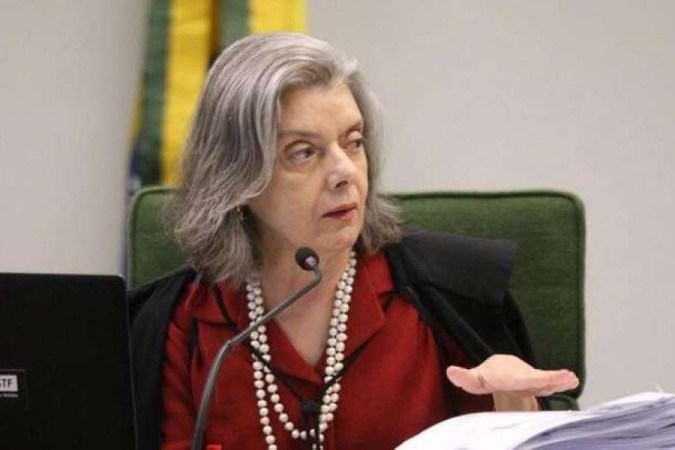 Cármen Lúcia cita Darcy Ribeiro em referência a inspiração