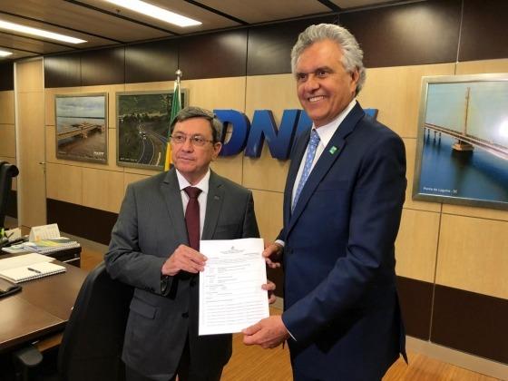 Caiado diz que conseguiu junto ao DNIT a continuidade das obras do anel viário de Aragarças