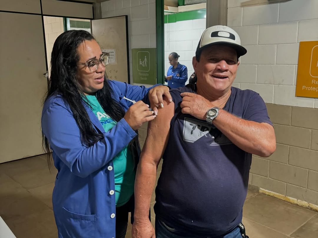 Dia “D” mobiliza vacinação contra a gripe para os grupos prioritários em Santos Dumont