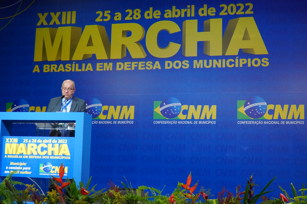 Leitura de carta encerra a XXIII Marcha a Brasília em Defesa dos Municípios