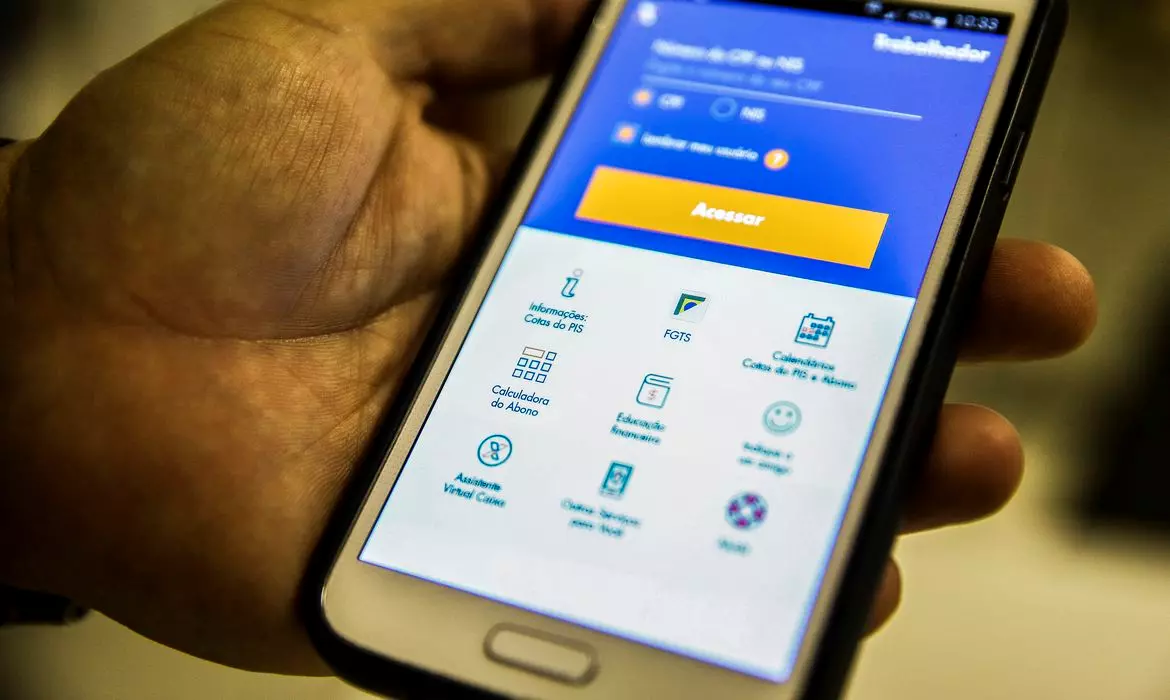 FGTS distribuirá 99% do lucro aos trabalhadores