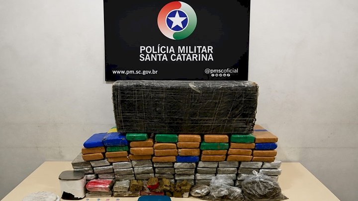 Após mulher pedir socorro, PM prende homem com mais de 90 kg de drogas em Joinville