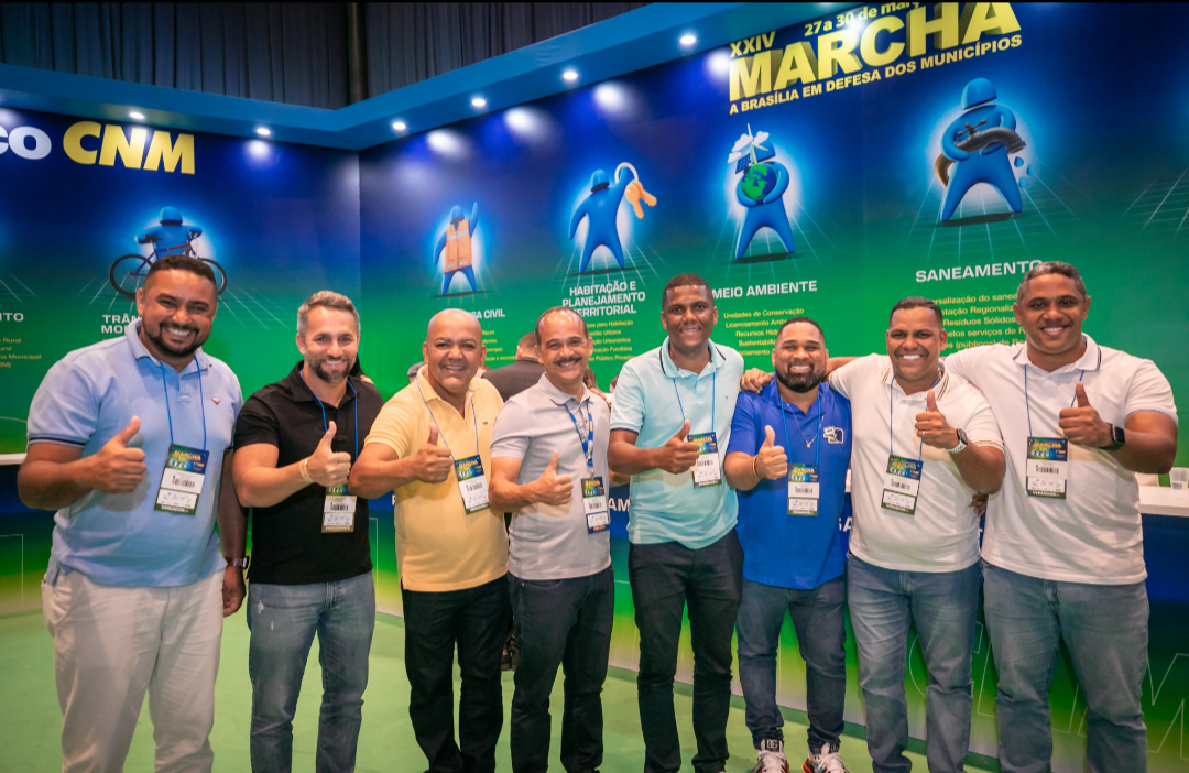 Vereadores de Camaçari marcam presença no primeiro dia da 24ª Marcha à Brasília em Defesa dos Municípios