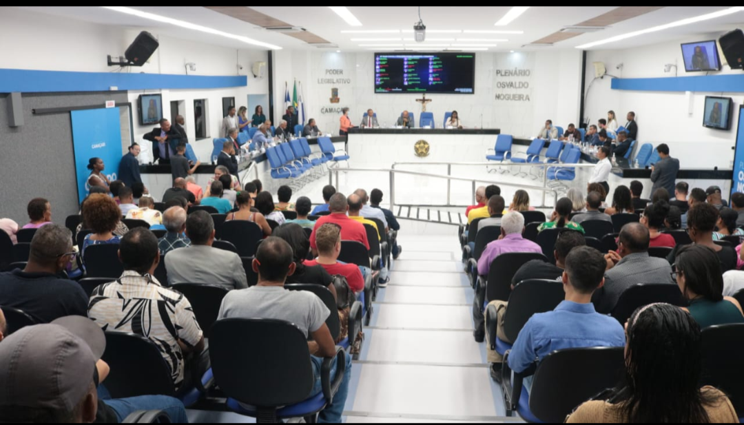Demandas de proteção ambiental e segurança nas escolas são discutidas na 10ª Sessão Ordinária da Câmara