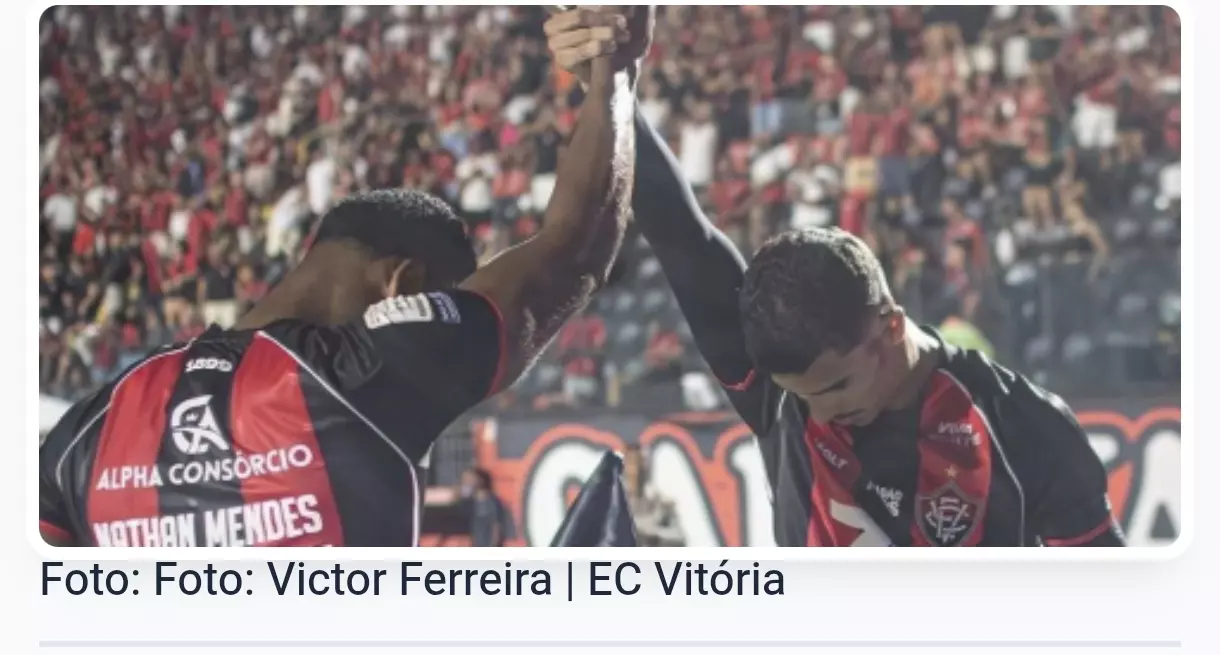 Vitória goleia Coritiba e se aproxima do G5 na tabela do Brasileirão